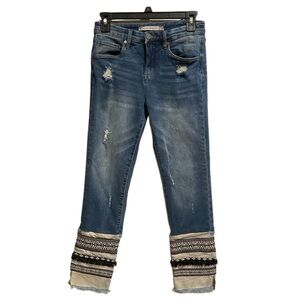 Chelsea & Violet Women’s Jeans Blue‎ Wash Distressed